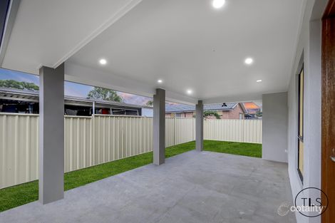 Property photo of 3 Owen Stanley Road Glenfield NSW 2167