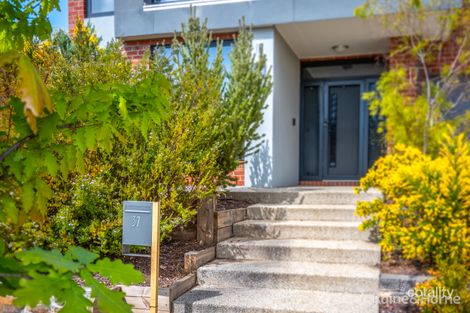 Property photo of 37 Rosenthal Boulevard Sunbury VIC 3429
