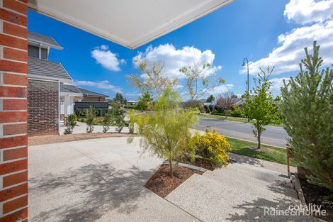 Property photo of 37 Rosenthal Boulevard Sunbury VIC 3429