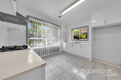 Property photo of 77 Oakwood Avenue Noble Park North VIC 3174