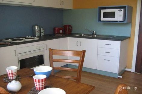 Property photo of 2/2-4 Warley Avenue Cowes VIC 3922