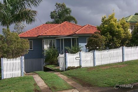 22 East St, Camp Hill, QLD 4152