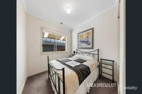 Property photo of 13 Clifford Drive Pakenham VIC 3810