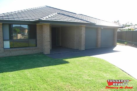 Property photo of 17 Queenscliff Place Mardi NSW 2259