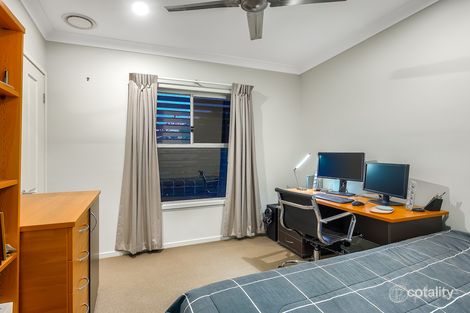 Property photo of 11/24 Rogoona Street Morningside QLD 4170