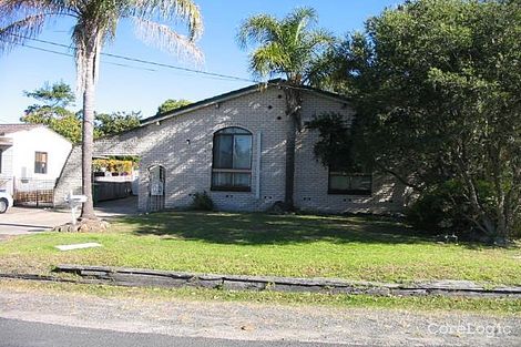 Property photo of 62 Delia Avenue Budgewoi NSW 2262