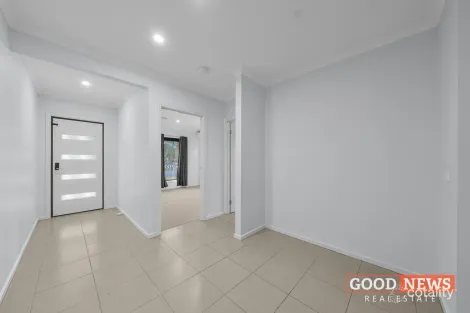 Property photo of 26 Ferntree Drive Werribee VIC 3030