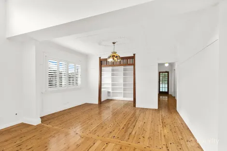 Property photo of 10 McCauley Street Thirroul NSW 2515