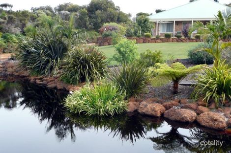 9 Marlow Rd, Ocean Beach, WA 6333