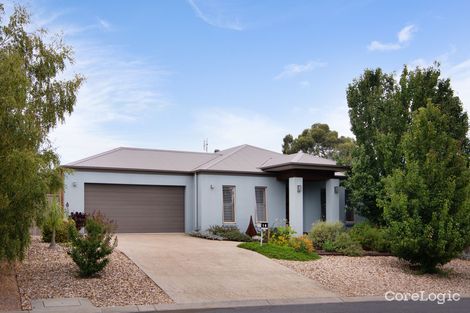 Property photo of 16 Phyllis Crescent McKenzie Hill VIC 3451