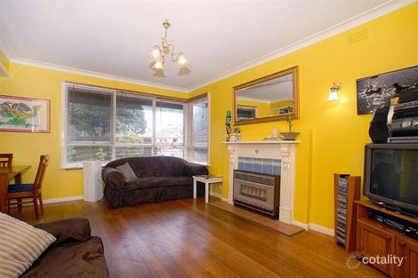 Property photo of 61 Rosslyn Avenue Seaford VIC 3198
