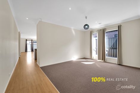 Property photo of 5 Periwinkle Circuit Craigieburn VIC 3064