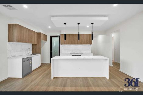 4 Dalmore St, Deanside, VIC 3336