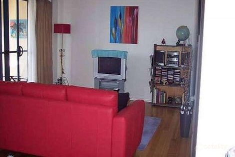 Property photo of 2/3 Jarrah Crescent Ocean Shores NSW 2483