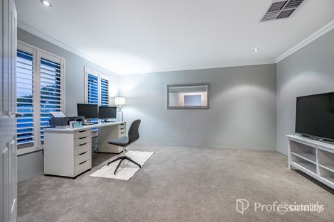 Property photo of 154 Golf Links Drive Carramar WA 6031