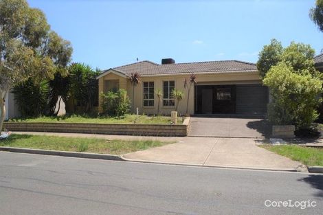 Property photo of 7 Prospector Drive Cairnlea VIC 3023