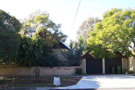 4 Chudleigh St, Fremantle, WA 6160