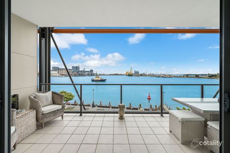 Property photo of 202/3A Honeysuckle Drive Newcastle NSW 2300