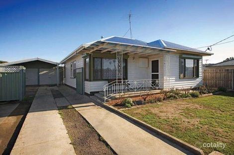 132 Ballarat Rd, Hamlyn Heights, VIC 3215