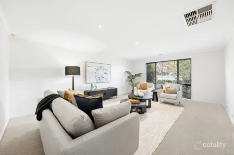 Property photo of 2 Swallow Street Dunlop ACT 2615