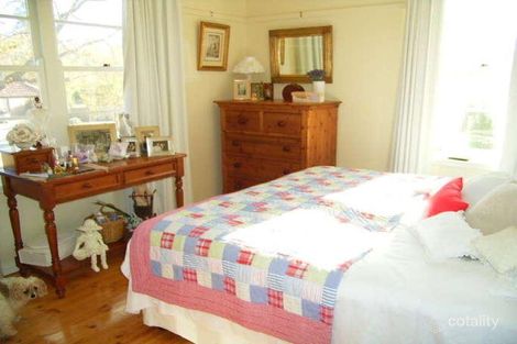 Property photo of 3 Bannister Gardens Griffith ACT 2603