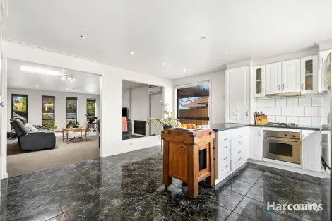Property photo of 1 Highmont Drive Belmont VIC 3216