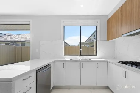 Property photo of 12 Neptune Circuit Schofields NSW 2762