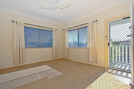 Property photo of 71 Arrol Street Camp Hill QLD 4152