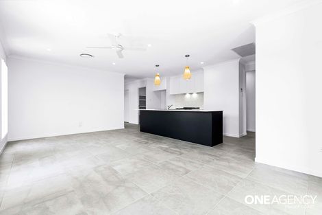 Property photo of 10 Coolamon Court Urraween QLD 4655