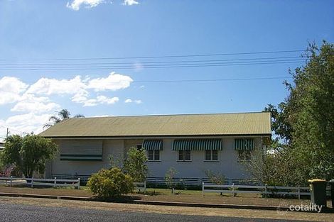 17 Churchill St, Svensson Heights, QLD 4670