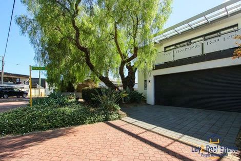 Property photo of 1 Digwood Close Bayswater WA 6053