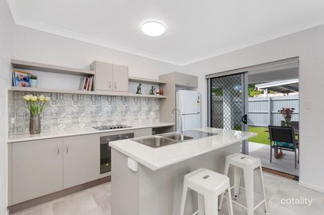 2/21 Reservoir Rd, Manoora, QLD 4870
