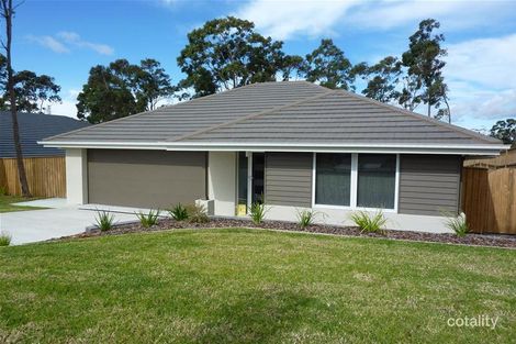 6 Kapalua Cres, Medowie, NSW 2318