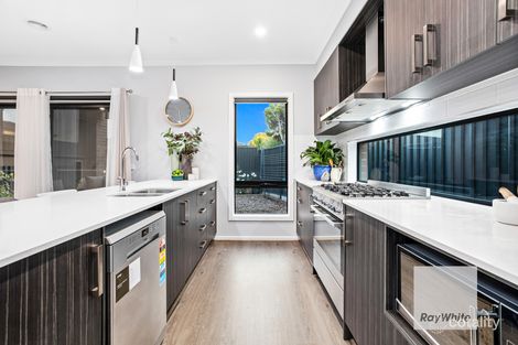 Property photo of 83B Delbridge Drive Sydenham VIC 3037