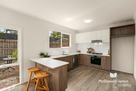Property photo of 2/68 Kernan Street Strathmore VIC 3041