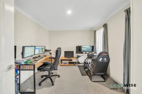 Property photo of 38 Grantleigh Drive Darley VIC 3340