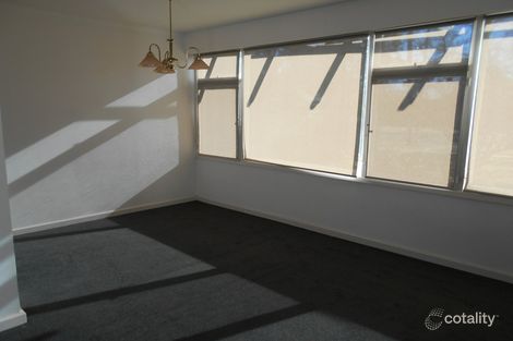 Property photo of 2/13 Kimberley Avenue Swan Hill VIC 3585