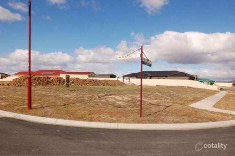 77 Major Mitchell Dr, Horsham, VIC 3400