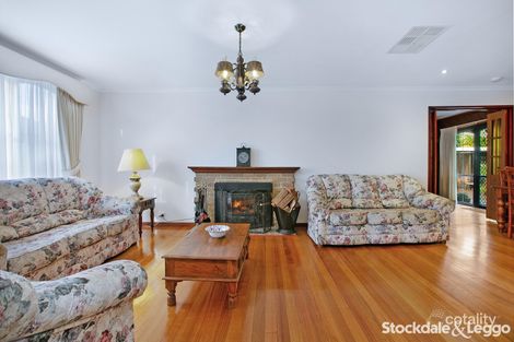Property photo of 16 Burnleigh Drive Gladstone Park VIC 3043