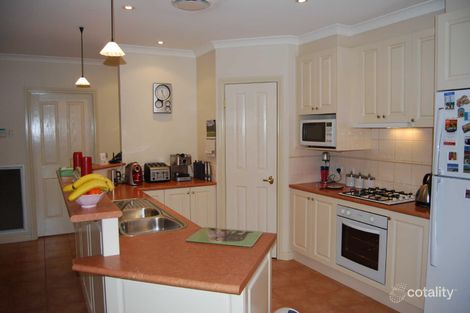 Property photo of 6 Fields Avenue Yarrawonga VIC 3730