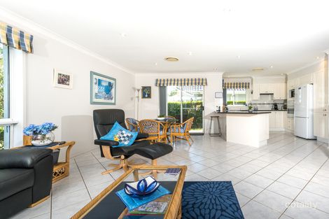 17 Kestrel Ave, Salamander Bay, NSW 2317