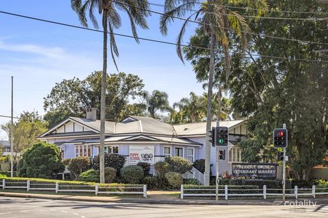 143 West St, Newtown, QLD 4350