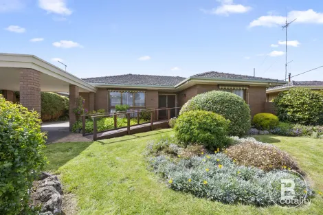 48 Browns Pde, Wendouree, VIC 3355