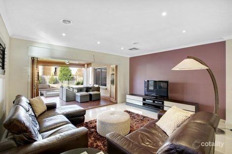 Property photo of 4 Sylvan Grove Pascoe Vale VIC 3044