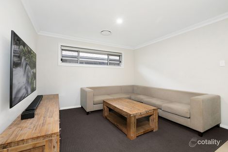Property photo of 8 Bilson Road Spring Farm NSW 2570
