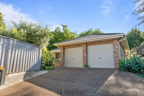 1/12 Oakhampton Ct, Toronto, NSW 2283