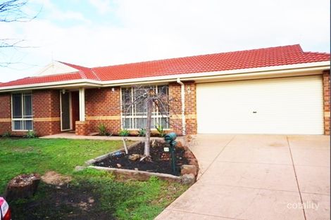 Property photo of 34 William Circuit Caroline Springs VIC 3023