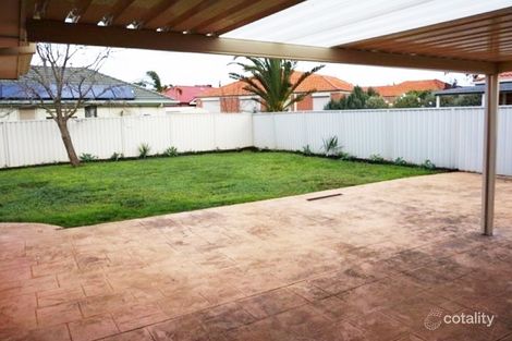 Property photo of 34 William Circuit Caroline Springs VIC 3023