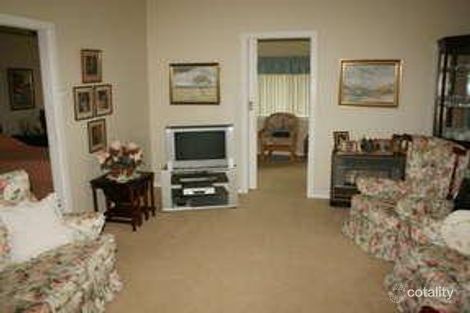 Property photo of 13 Village Bay Close Marks Point NSW 2280