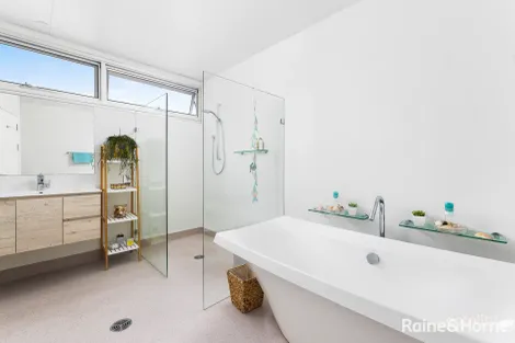 Property photo of 2 Windsong Way Boat Harbour NSW 2316